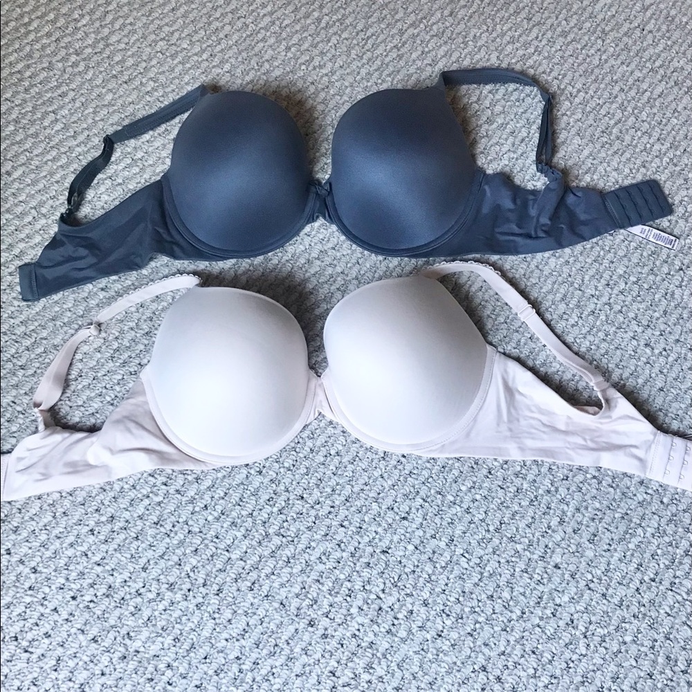 NWOT-2 Victoria Secret bras